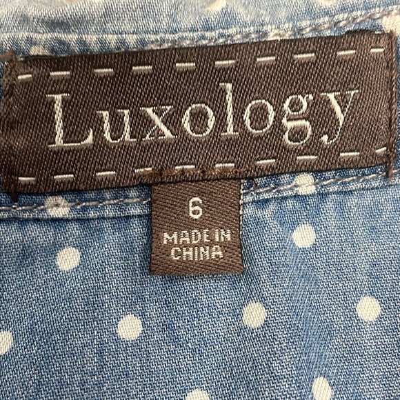 Luxology Chambray Denim Dot Shift Shirt Dress with Pockets 6 - Picture 14 of 16